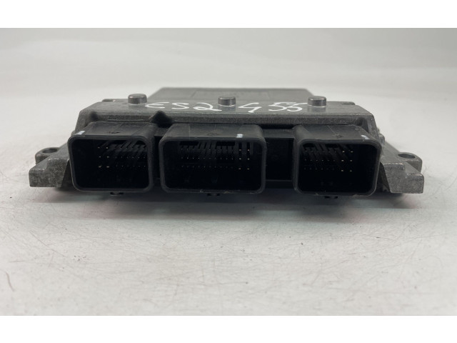 Блок управления двигателем Блок управления 30729351 Volvo V70