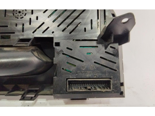 Панель приборов SINREF   Renault Twingo II       