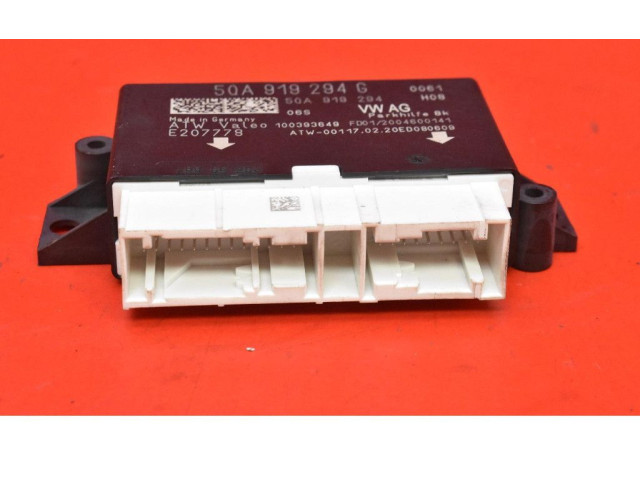 Блок управления двигателем ECU 5QA919294G, 5QA919294G Skoda Octavia 985