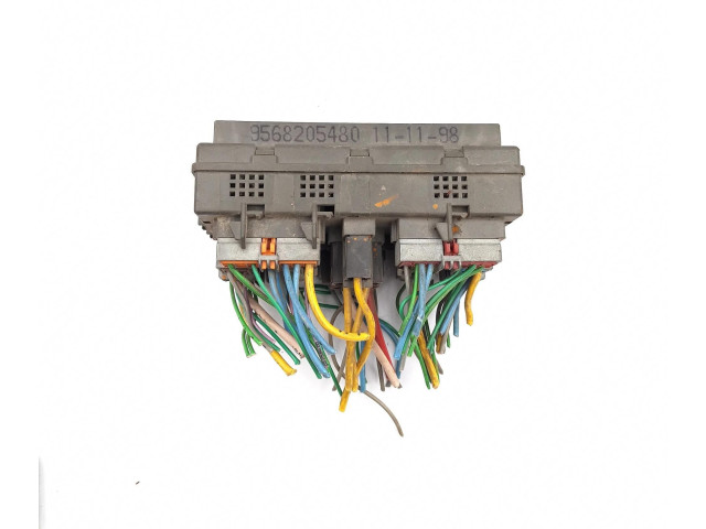   Pojistková skříňka 9568205480   Citroen Berlingo 1996