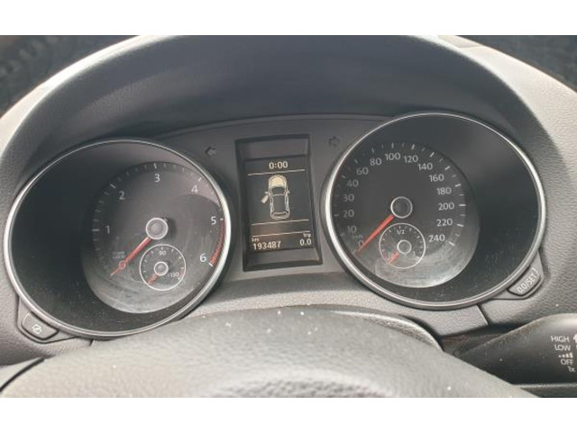 Панель приборов 5K0920870E, 193487KMS Volkswagen Golf VI