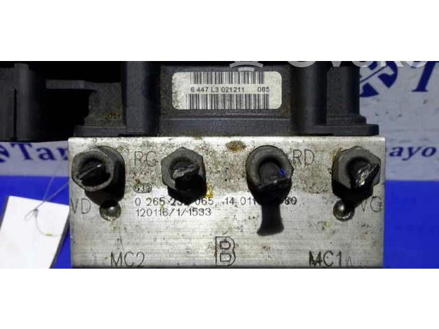 Блок АБС 0265232065, 0265801044   Peugeot  Expert  2007 - 2016 года