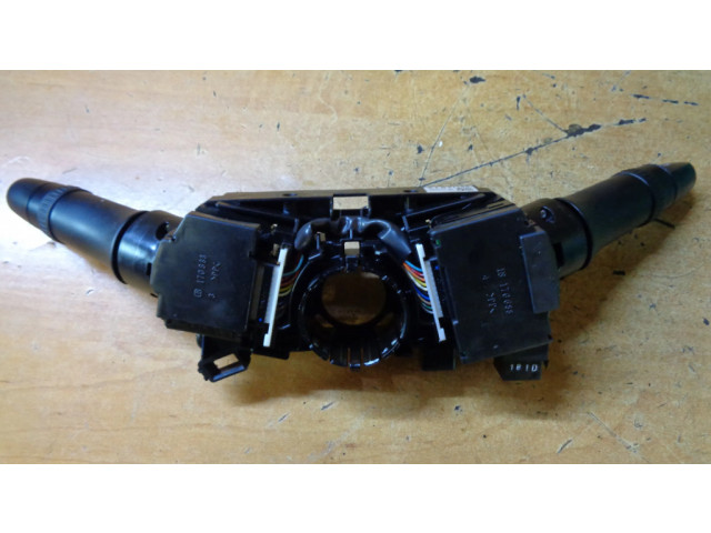 Ручка поворотов/ фонарей