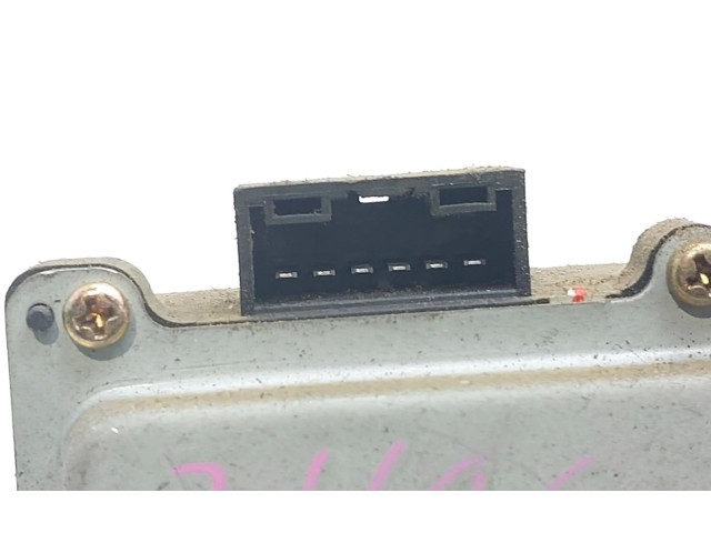 Моторчик заднего дворника 270586H21    Chevrolet Meriva