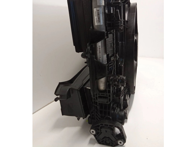 Интеркулер 31657360, 32224829 Volvo XC60