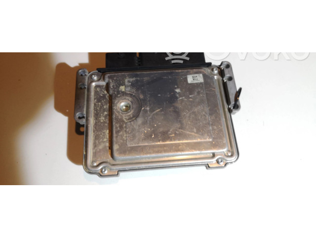 Řídící jednotka Ford Transit Courier 2024