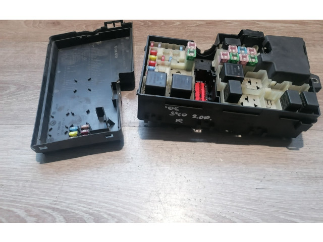 Pojistková skříňka 30728346, 518818000 Volvo S40 2006