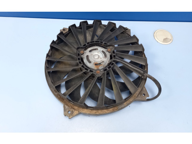 Вентилятор радиатора 8260215 Peugeot Expert 0.0