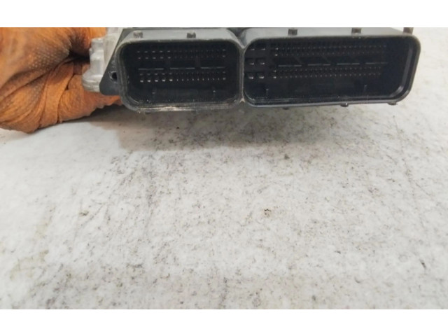 Řídící jednotka 03L906022SA Volkswagen Tiguan 2008