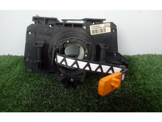 Подушка безопасности водителя    Renault Clio II