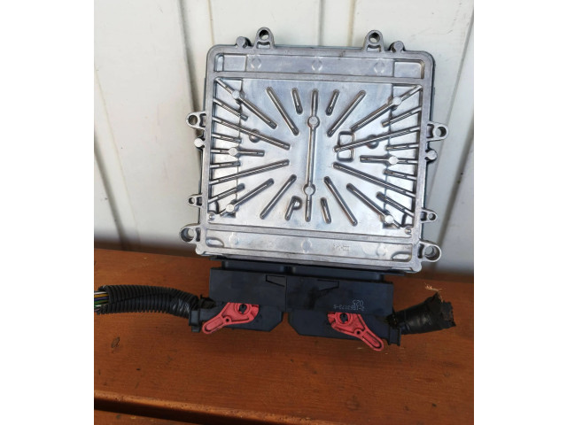 Блок управления двигателя     31272463AA    Volvo XC90 