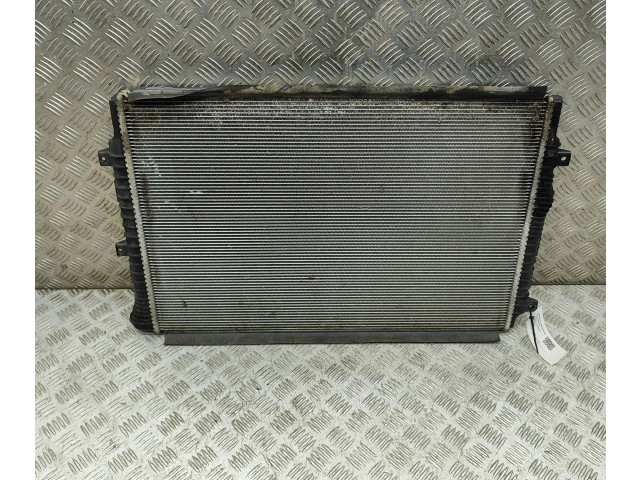 Радиатор охлаждающей жидкости 5K0121251Q    Skoda Yeti (5L)  DFSA 