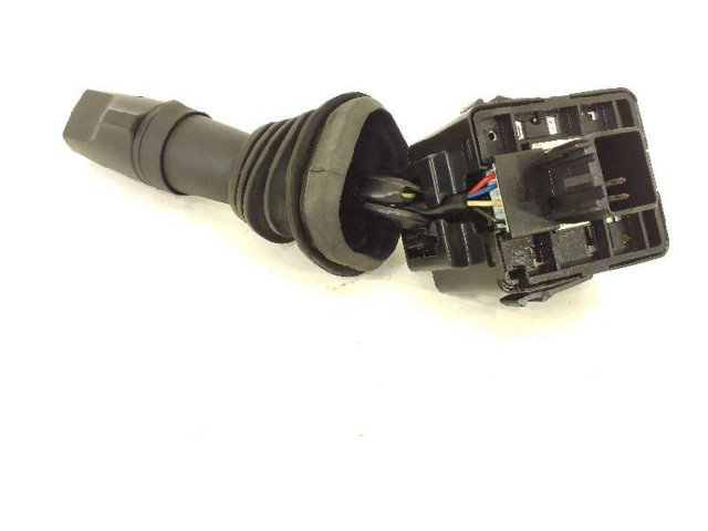 Ручка стеклоочистителей 202005410   Chevrolet Captiva