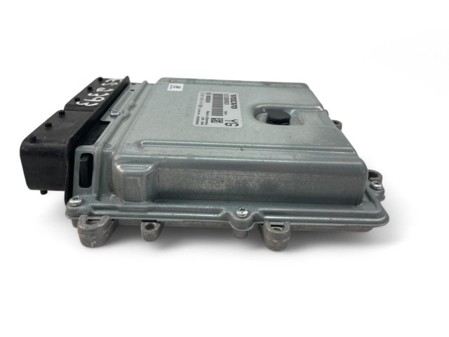 Блок управления двигателем Блок управления 31336983, 0281018414   Volvo S60