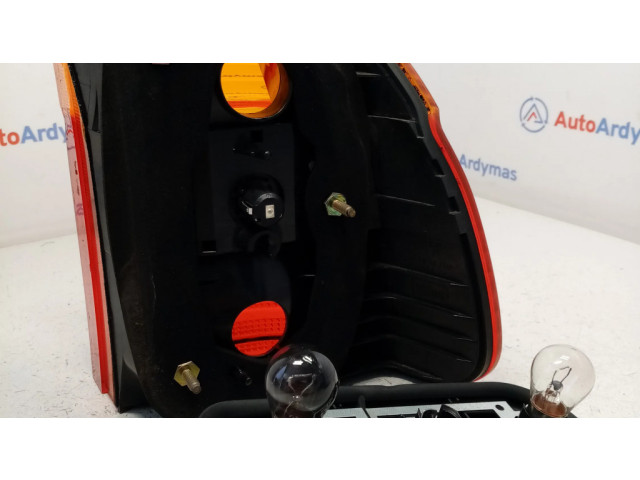 Задний фонарь левый 6900213, 63216900213 BMW 5 E39 1996-2003 года