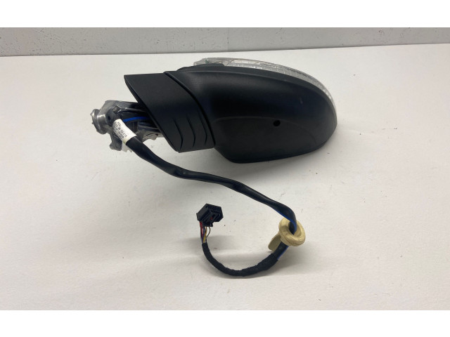 Зеркало электрическое Volkswagen Golf VIII 2019 - года