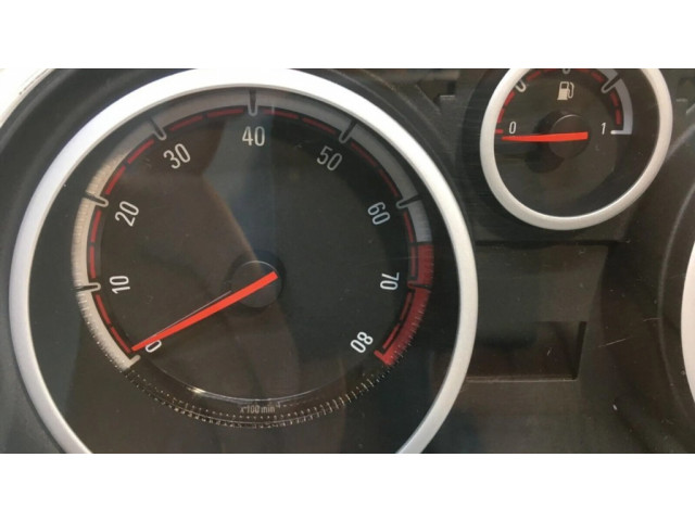 Панель приборов 13264276 Vauxhall Corsa D