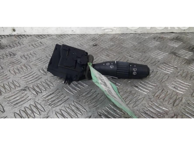 Ручка стеклоочистителей 7701036542   Renault Safrane