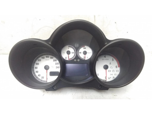 Přístrojová deska  Alfa Romeo GT 2005 110080264011, 156050197  