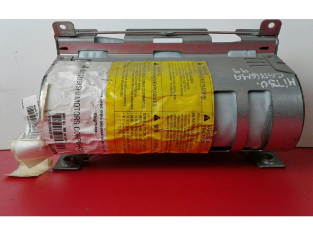 Подушка безопасности пассажира MR381375 Mitsubishi Carisma