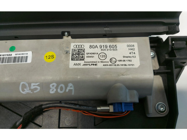 Дисплей    80A919605   Audi Q5 SQ5