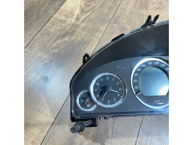 Přístrojová deska Mercedes-Benz E W212 2012 A2129004104, A2C53376515