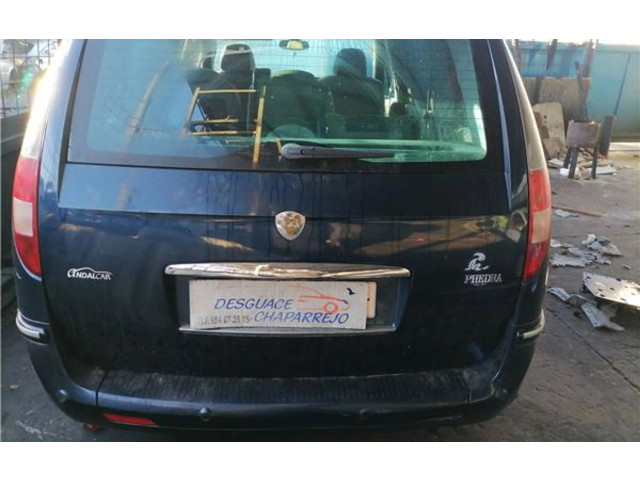 Зеркало (механическое)       Lancia Phedra   -  года   