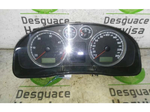 Přístrojová deska Volkswagen Passat Alltrack 2002 3B0920826A, 0090059