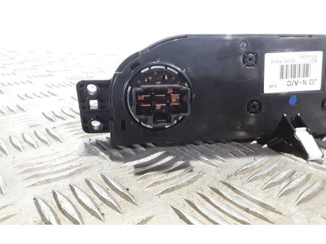 Блок управления кондиционера воздуха / климата/ печки (в салоне) 97250A2400 KIA Ceed