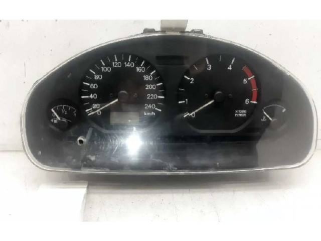 Панель приборов MR915790   Mitsubishi Carisma       