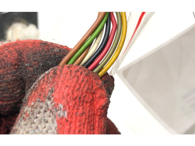 Зеркало электрическое        Skoda Octavia Mk2 (1Z)  2004 - 2013 года   