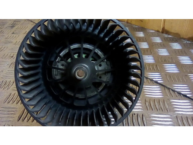 Вентилятор печки    3M5H18456AD   Ford Focus