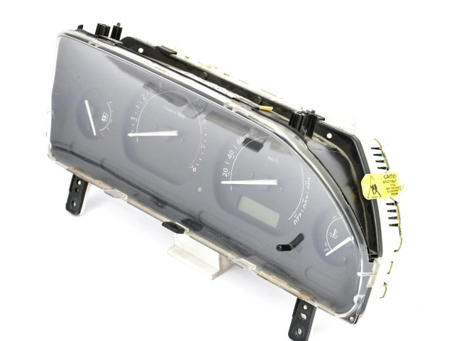 Přístrojová deska Land Rover Freelander 2002 LR0016002, YAC002480