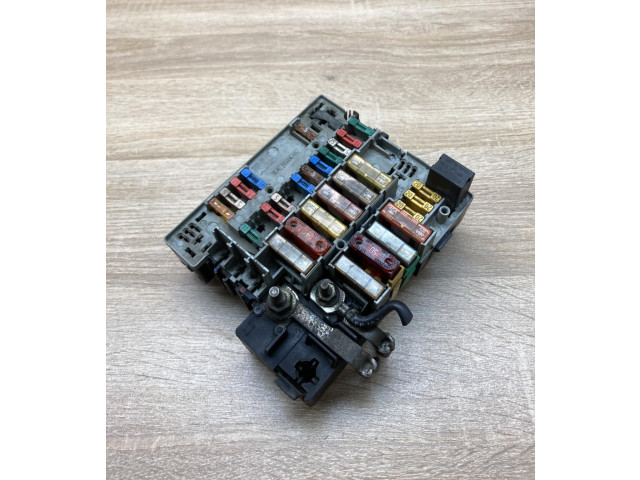 Блок предохранителей 9628024480, 9620220980   Peugeot 406    