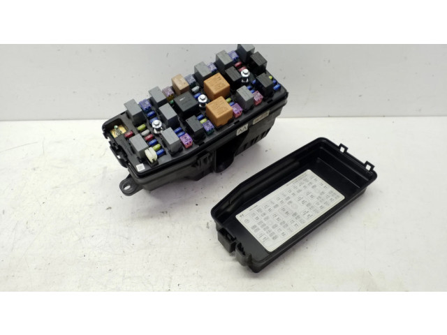 Блок предохранителей     Chevrolet Captiva    