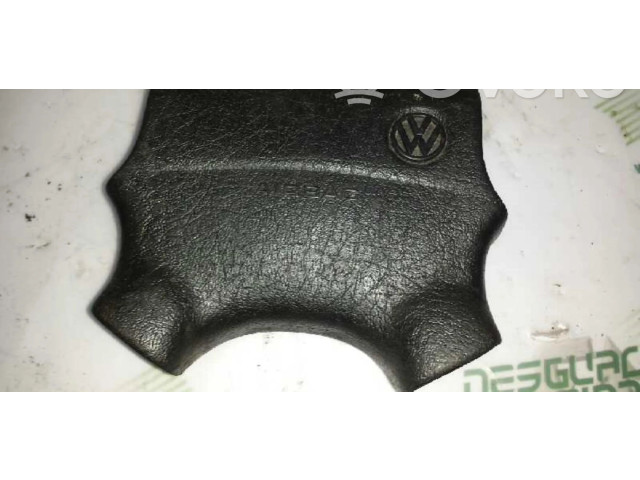 Подушка безопасности водителя    Volkswagen Polo