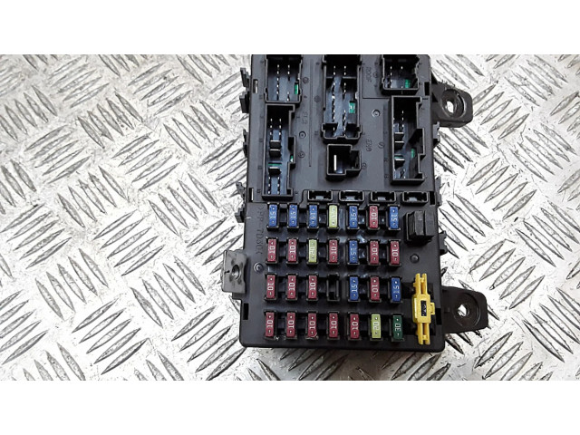 Pojistková skříňka 911981c220 Hyundai Getz 2004