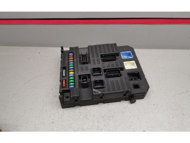 Блок предохранителей 9659285380   Citroen C2    