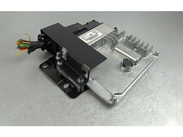 Блок управления двигателя 6725402232   SsangYong Rexton