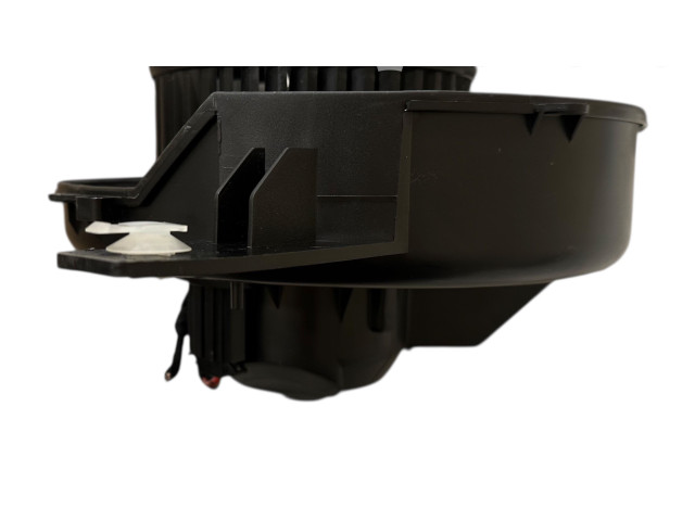 Вентилятор печки    T1016508D   Skoda Fabia Mk2 (5J)