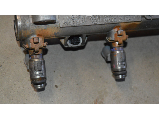 Топливная рампа 036133319E   Volkswagen Golf IV   для двигателя AXP