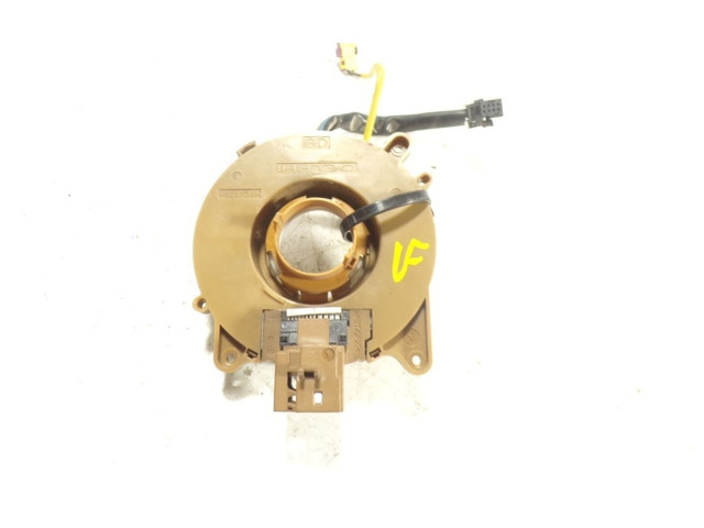 Подушка безопасности водителя 95510883   Opel Combo D