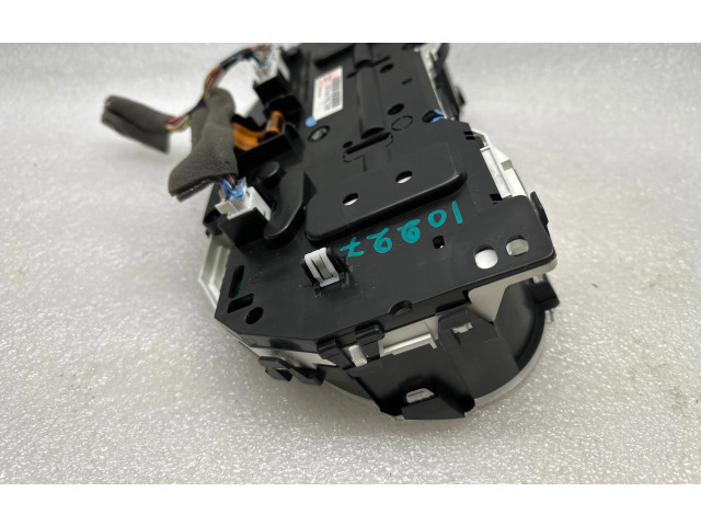 Přístrojová deska Nissan Qashqai+2 2013 4EL7A