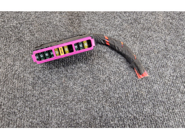 Pojistková skříňka 8K0941824D Audi Q7 4M 2019