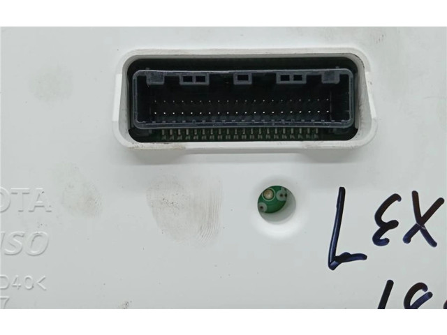 Přístrojová deska Lexus CT 200H 2012 8380076450, 0090059