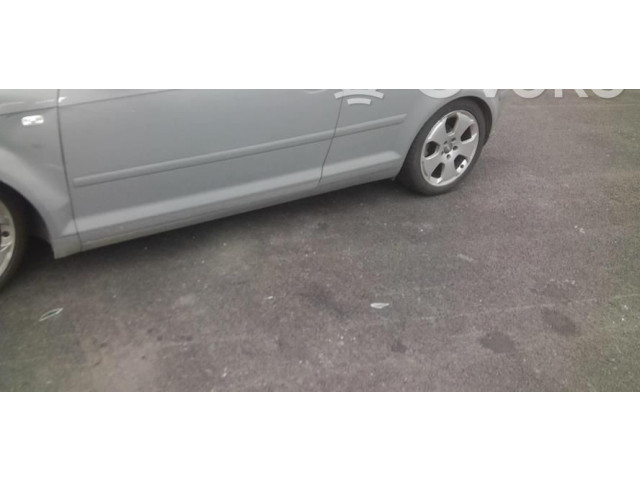 Ручка стеклоочистителей 8P0953519A Audi A3 S3 8L