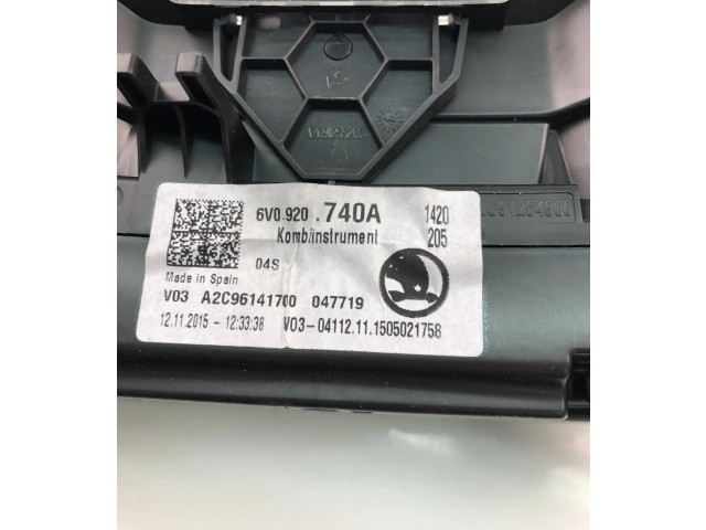 Панель приборов 6V0920740A   Skoda Fabia Mk3 (NJ)       