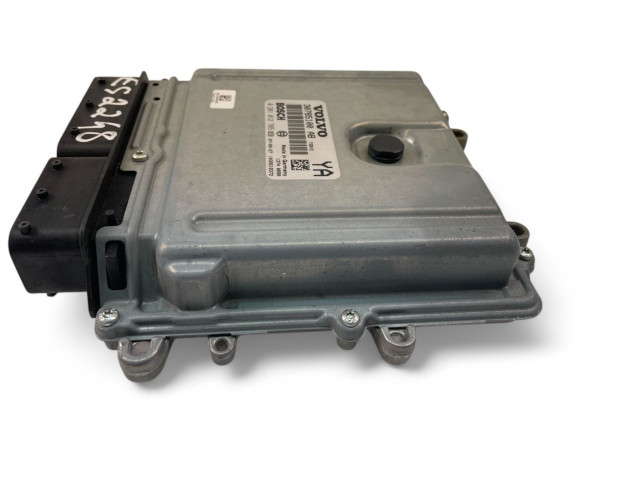 Блок управления двигателем Блок управления 30785100AB, 0281012765   Volvo V70
