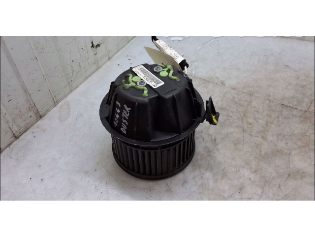 Вентилятор печки 272106020R Dacia Duster