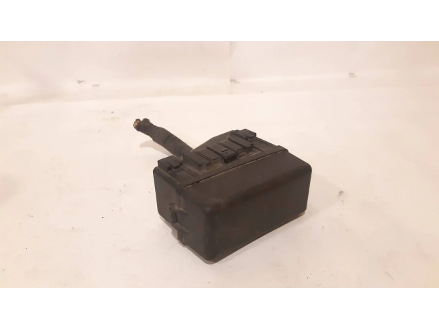 Блок предохранителей 8266230650 Lexus GS 300 350 430 450H